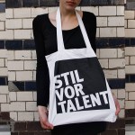 Stofftasche getragen