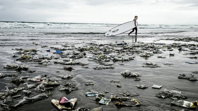 recycling-kleidung-plastik-meer-parley